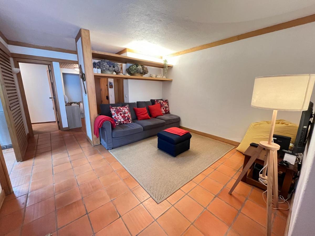 Apartamento T1 com vista mar a 1 minuto a pé da praia Sesimbra Exterior foto