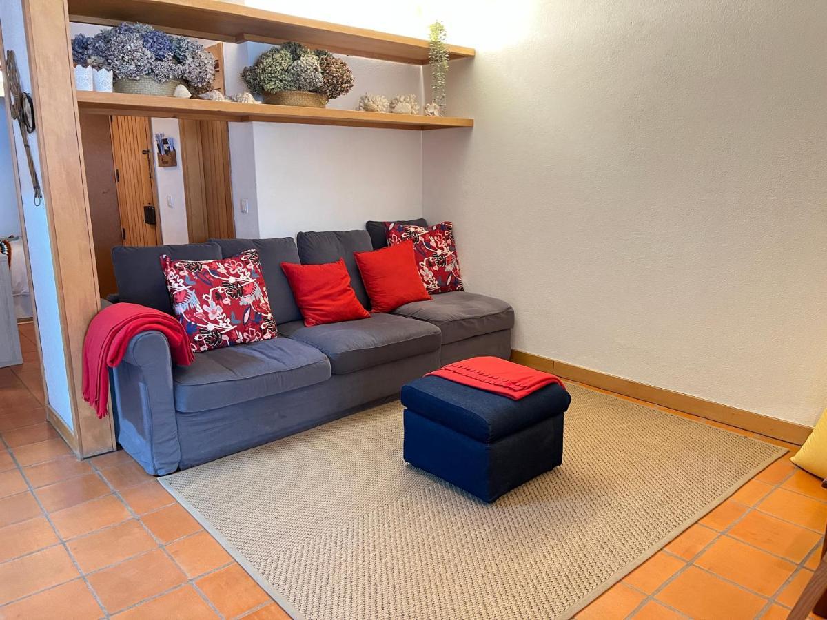 Apartamento T1 com vista mar a 1 minuto a pé da praia Sesimbra Exterior foto